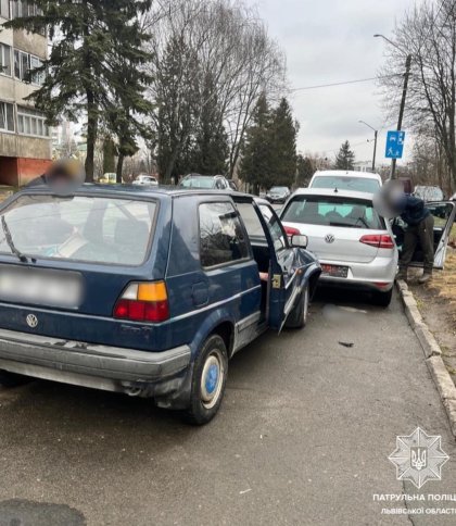 У Львові п’яний водій скоїв ДТП і почав пити горілку перед патрульними