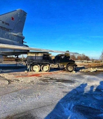 У мережі показали наслідки атаки по російських військових аеродромах (фото)