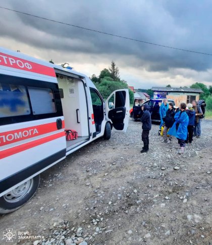 Отруєння групи туристів в Карпатах: 12 постраждалих