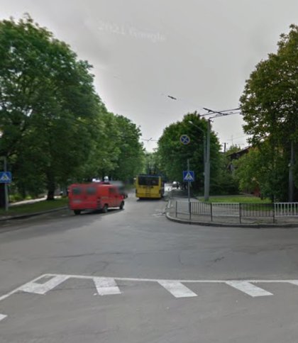 У Львові на вулиці Любінській облаштують додаткову смугу транспорту