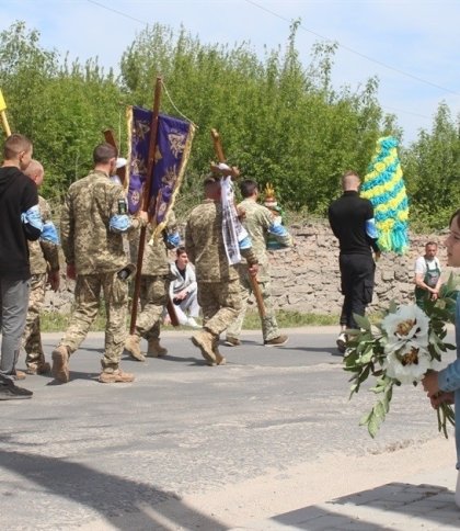 У Городку попрощалися з військовим, який загинув на Донбасі