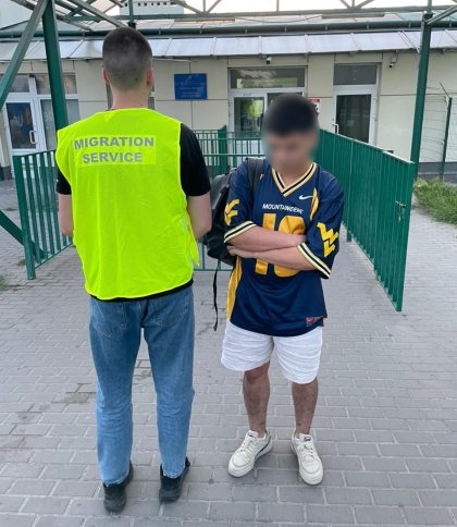 Затриманого у Львові колумбійця примусово депортували з України