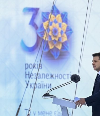 Президент Зеленський привітав українців з Днем Незалежності і запровадив нове свято