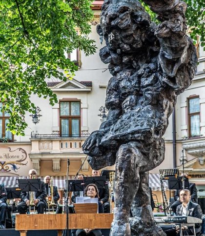 Пам‘ятник Моцарту у Львові не демонтують