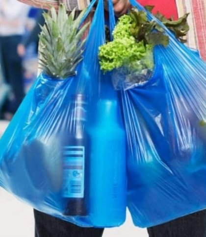 Уряд встановив нові ціни на пластикові пакети в магазинах