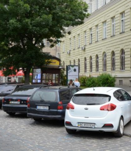 Які штрафи за неправильне паркування у Львові