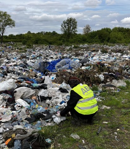 Чергове сміттєзвалище на Львівщині забруднює ґрунт: триває розслідування