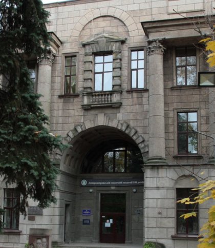 У Дніпровському державному медичному університеті стався мовний скандал, викладачку не звільнили