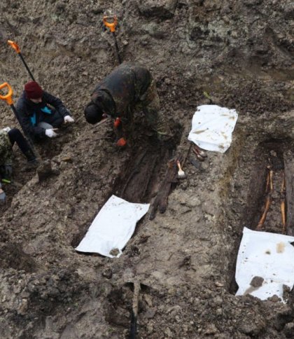 На Личаківському цвинтарі розпочали ексгумацію давніх поховань військових: що планується зробити