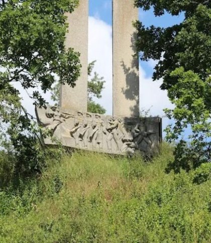 У Львівській громаді демонтують радянський пам’ятник