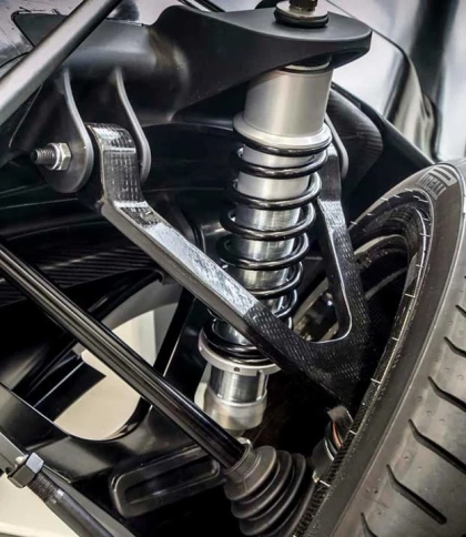 5 ранніх симптомів несправних амортизаторів, які водії часто ігнорують