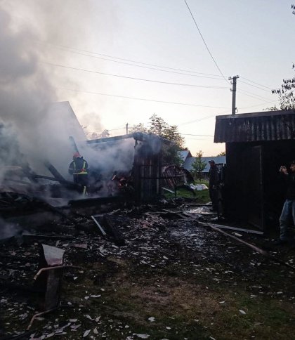 На Яворівщині сталася пожежа: пошкоджено будівлю та автомобіль