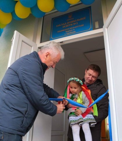 Із новими меблями, ігровими кімнатами та модернізованим опаленням: на Львівщині відкрили дитсадок