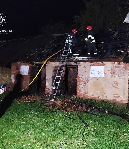 У Яворівському районі вогнеборці врятували від знищення вогнем п’ять будівель