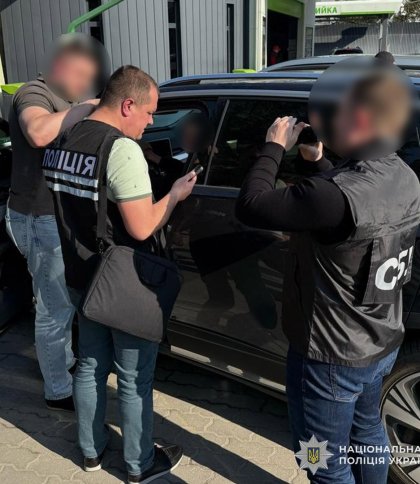Львівського митника судитимуть за хабар і безмитні поштові відправлення на 15 млн грн