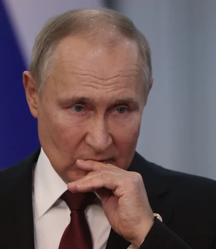 «Досить, достатньо»: Путін сам вказує підлеглим про допустиму відстань між ними (відео)