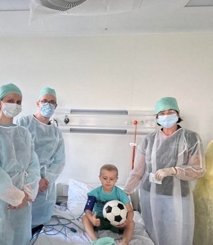 Став донором сам для себе: львівські лікарі врятували 5-річного хлопчика, який потребував пересадки кісткового мозку