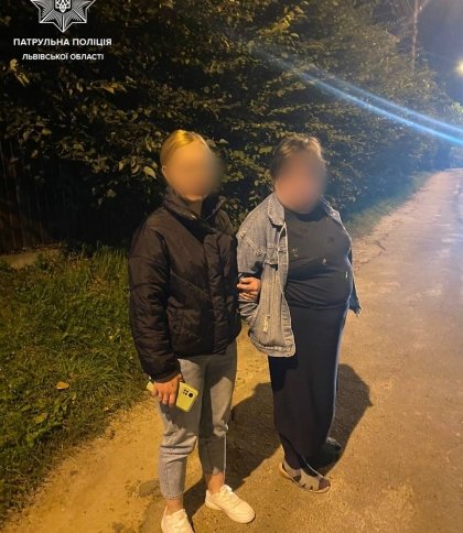 Безрезультатно шукали декілька годин: львівські поліцейські відшукали жінку, яку не могли знайти рідні