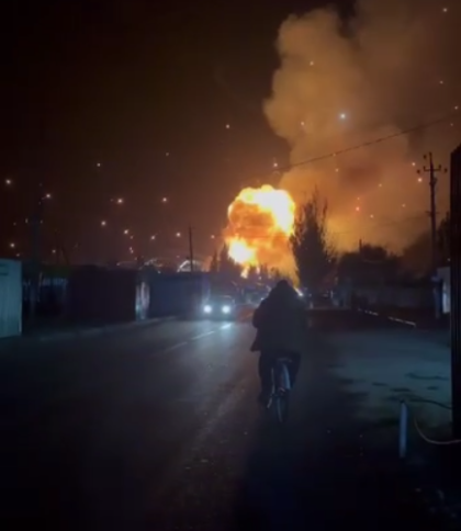 На тимчасово окупованій Донеччині детонують російські склади з боєприпасами