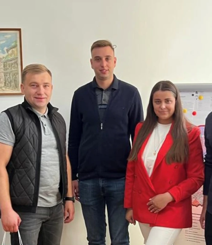 У Польщі можуть з’явитись українські молодіжні центри