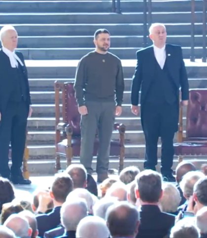 Зеленський виступає в британському парламенті, його зустріли оваціями (відео)