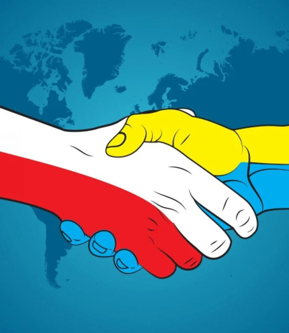Полякам радять говорити "в Україні" замість "на Україні"