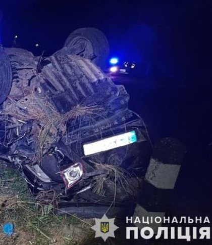 25-річний водій загинув у перевернутому авто на трасі в Раві-Руській