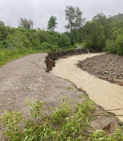 Ситуація на дорогах Львівщини, постраждалих через негоду