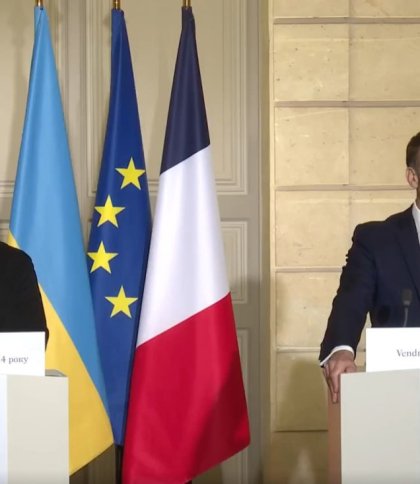 Макрон і Зеленський підписують безпекову угоду між Францією й Україною, 16 лютого 2024, скриншот з трансляції