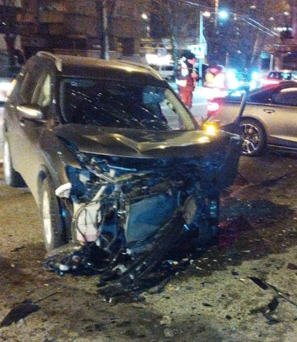У Львові внаслідок потрійної аварії травмована 24-річна водійка Nissan