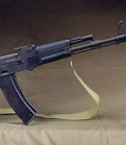 На Львівщині офіцер сплатить військовій частині 350 тис. грн за втрату автоматів та гранатомета
