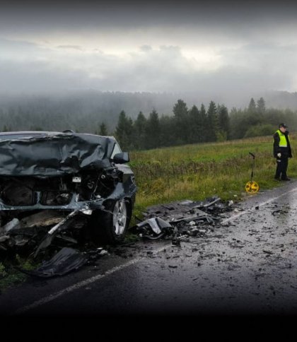 На Самбірщині внаслідок зіткнення BMW та Mazda постраждали четверо людей