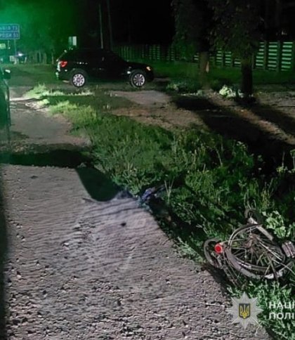 На Львівщині водій BMW на смерть збив 61-річного велосипедиста