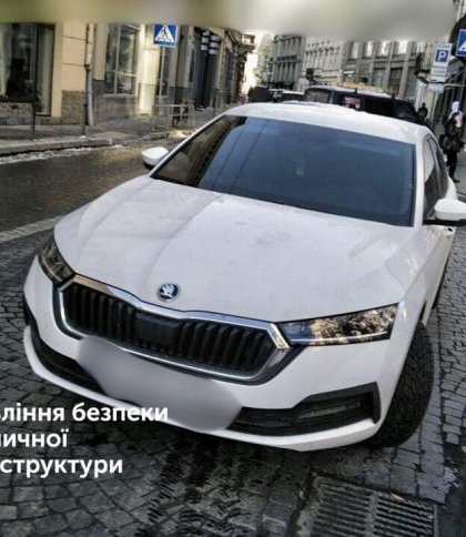 У Львові водії майже 6 тисяч разів порушили правила паркування біля Головного управління поліції