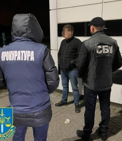 На Львівщині чоловік "дер гроші" з потенційних призовників, щоб ті не служили