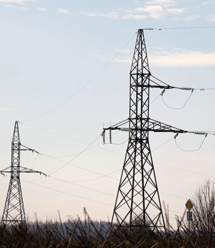 Можливо не буде світла: енергетики попереджають про вимкнення струму на Львівщині