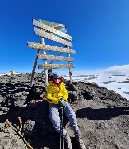 13-річний Данило Бега зі Славського підкорив найвищу гору Африки
