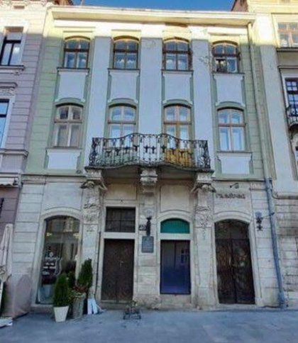 Власник кам’яниці на площі Ринок заплатить 170 тис.грн за руйнування пам’ятки