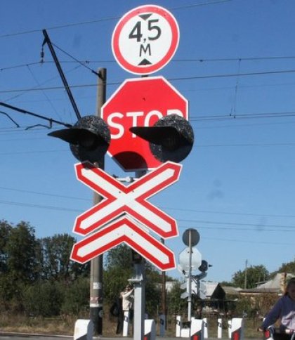 У Львові тимчасово перекриють один з залізничних переїздів: як об’їхати