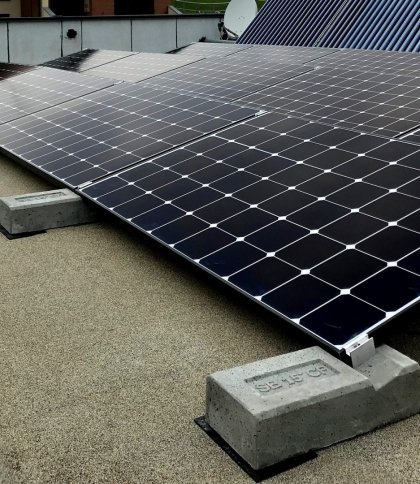 У Львові хочуть скерувати 600 тис. грн на сонячні панелі для РА