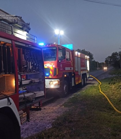 У селі Кулиничі Львівського району зайнялася пожежа в господарській будівлі