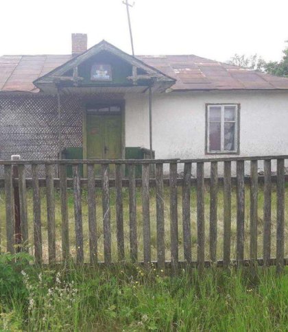 Будинок в селі на Золочівщині виставили на приватизацію за менш ніж 2500 грн