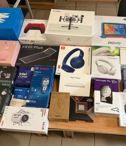 У Краківці водій намагався провезти контрабанду ґаджетів на 600 тис. грн
