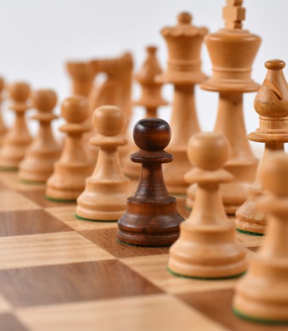 Сеанс одночасної гри в шахи «Весняний контрнаступ»