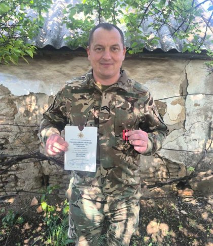 Захисника зі Славська нагородили відзнакою «Золотий хрест»