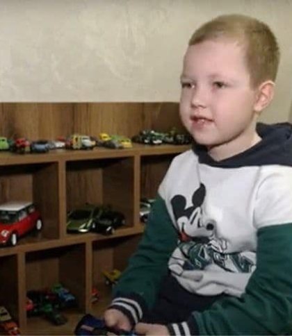 6-річний хлопчик зі Львівщини продав колекцію машинок та купив дрон для військових
