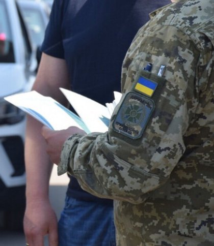 У Дрогобичі чоловік зламав ніс поліцейському під час перевірки документів і отримав умовний термін