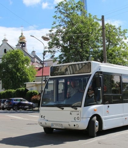 На маршрутах громадського транспорту в Дрогобичі з’явились нові автобуси