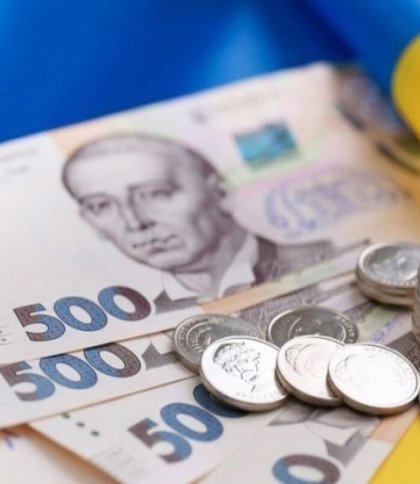 7 700: в Україні зросте мінімальна зарплата