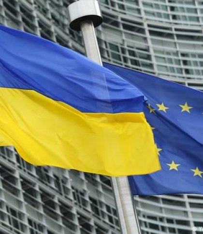 ЄС слід розглянути вилучення валютних резервів росії на відновлення України — Боррель